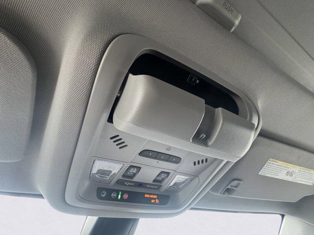 2023 GMC Acadia Vehicle Photo in LEOMINSTER, MA 01453-2952