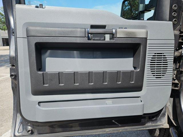 2016 Ford Super Duty F-250 SRW Vehicle Photo in San Antonio, TX 78230