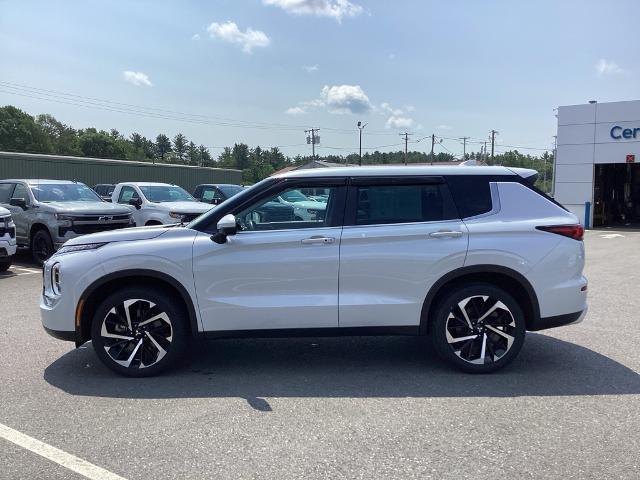 2023 Mitsubishi Outlander Vehicle Photo in Gardner, MA 01440