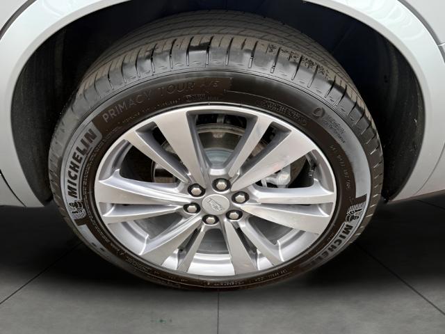2024 Cadillac XT6 Vehicle Photo in MADISON, WI 53713-3220