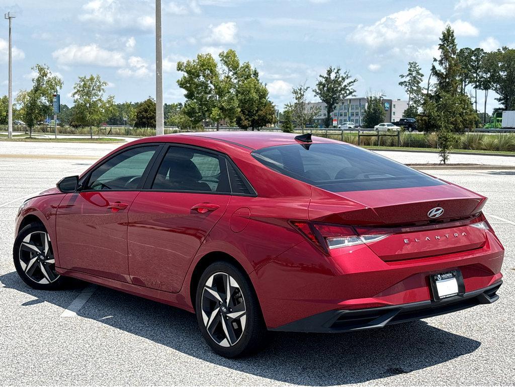 2023 Hyundai ELANTRA Vehicle Photo in POOLER, GA 31322-3252