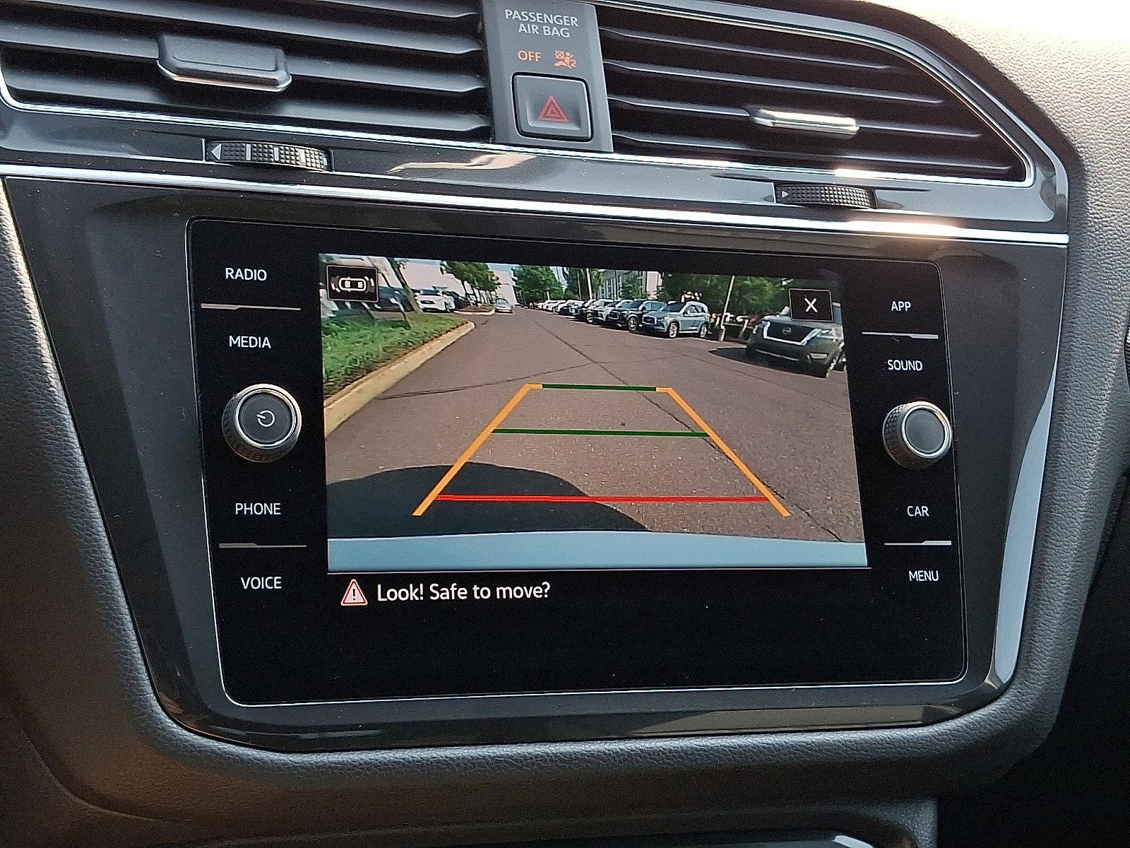 2022 Volkswagen Tiguan Vehicle Photo in Willow Grove, PA 19090