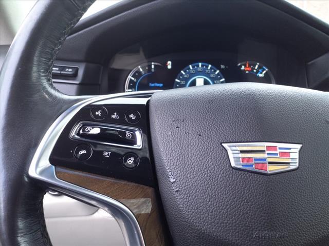 2019 Cadillac Escalade Vehicle Photo in SMITHTOWN, NY 11787-5023