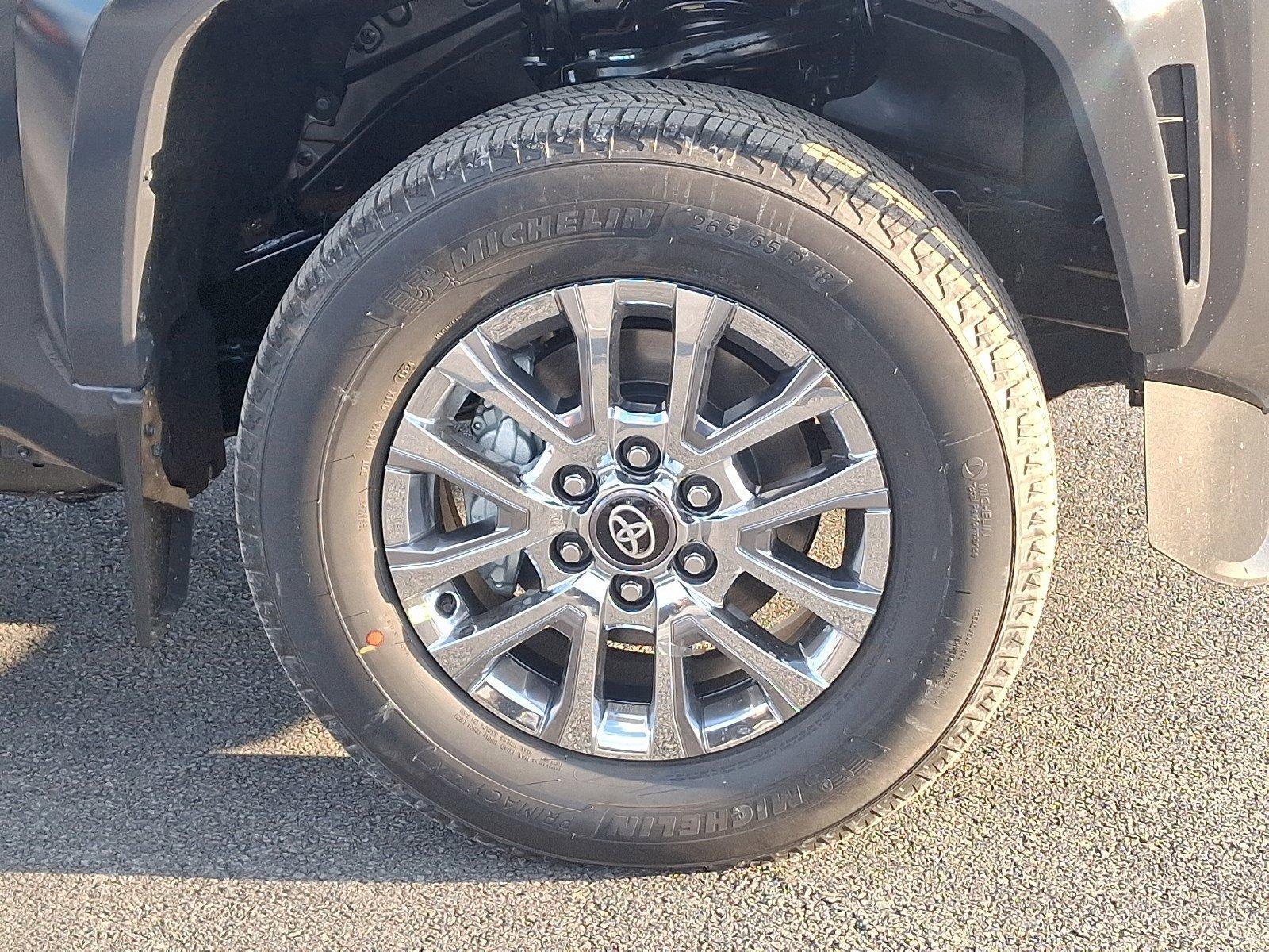 2024 Toyota Tacoma 4WD Vehicle Photo in Harrisburg, PA 17111