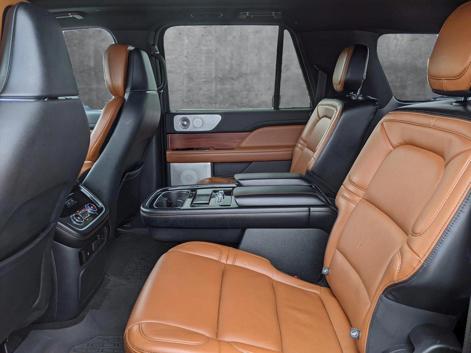 2020 Lincoln Navigator L Vehicle Photo in Austin, TX 78728