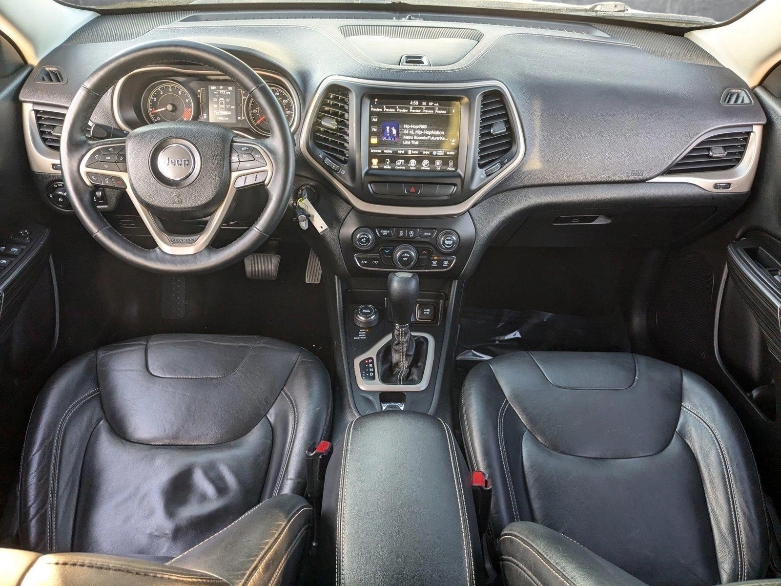 2015 Jeep Cherokee Vehicle Photo in Cockeysville, MD 21030-2508