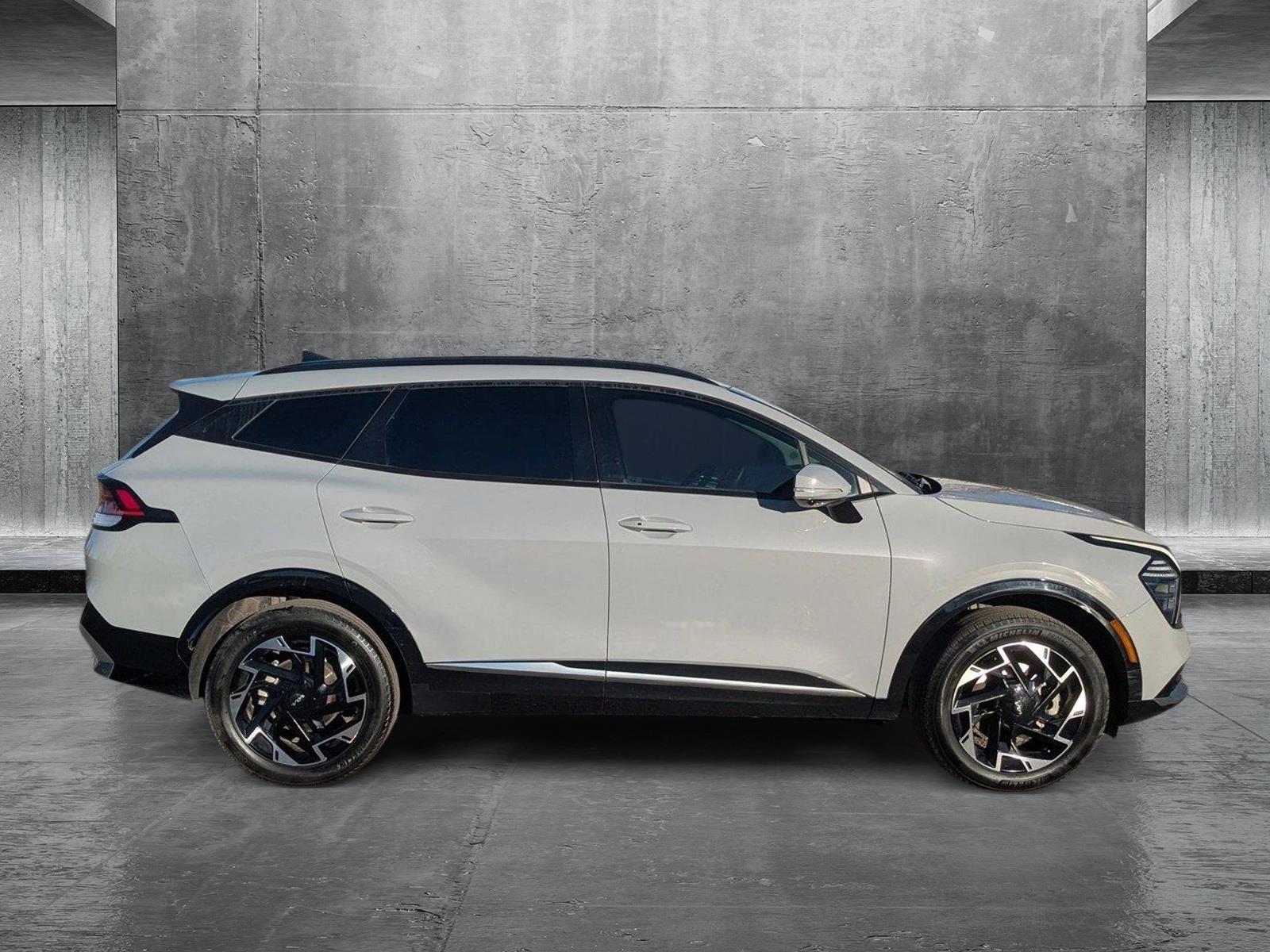 2023 Kia Sportage Vehicle Photo in LONE TREE, CO 80124-2750
