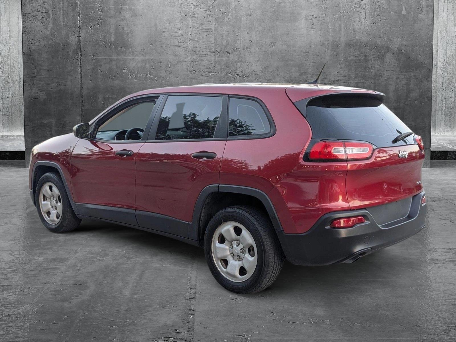 2014 Jeep Cherokee Vehicle Photo in PEMBROKE PINES, FL 33024-6534