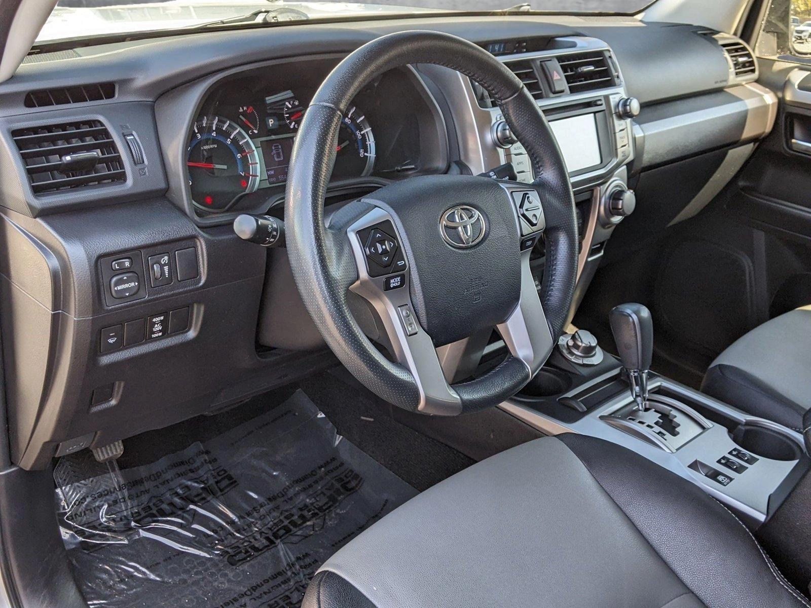 2018 Toyota 4Runner Vehicle Photo in TIMONIUM, MD 21093-2300