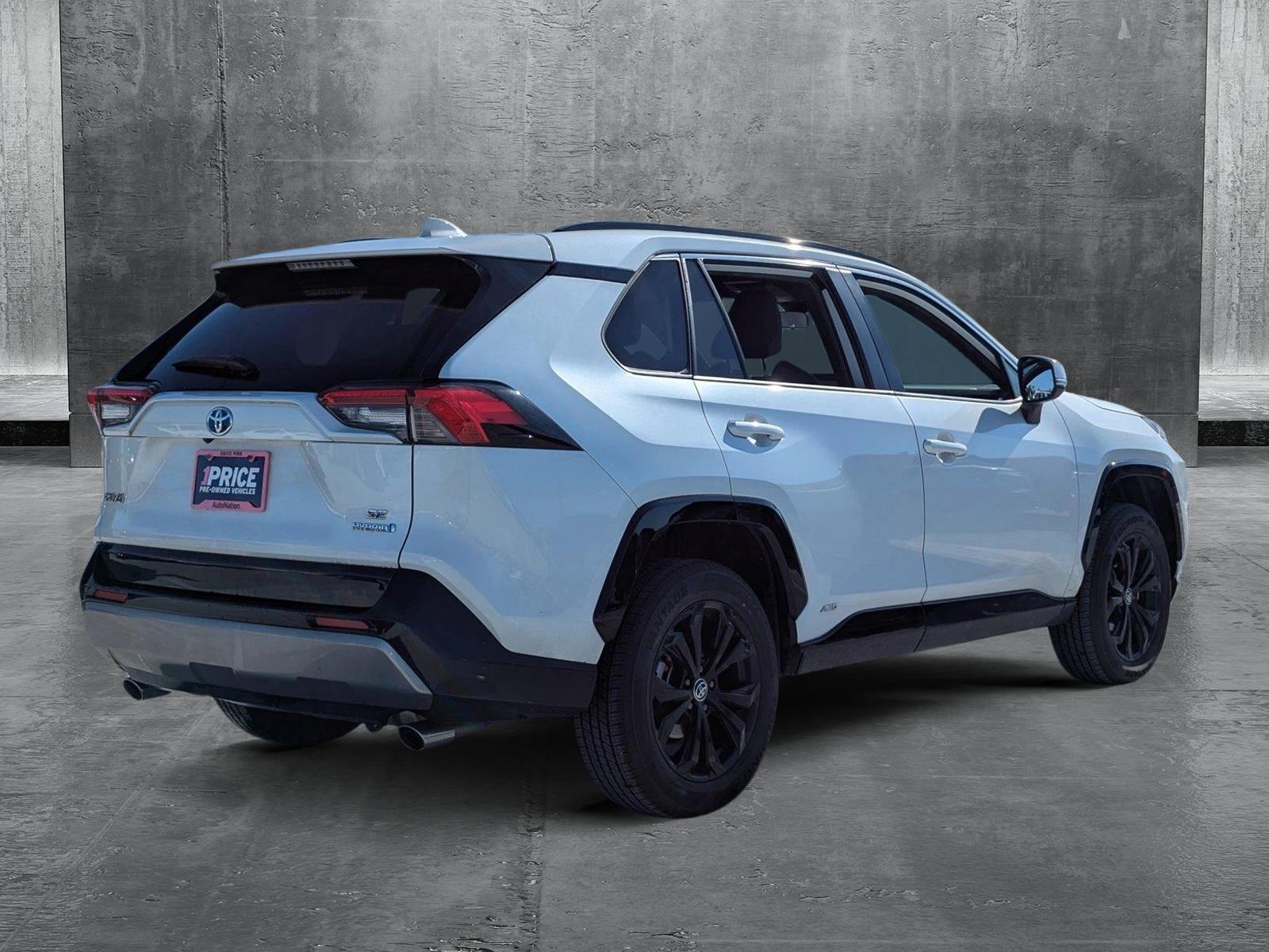 2022 Toyota RAV4 Vehicle Photo in Ft. Myers, FL 33907