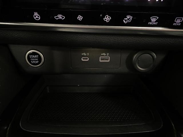 2022 Nissan Rogue Vehicle Photo in Appleton, WI 54913