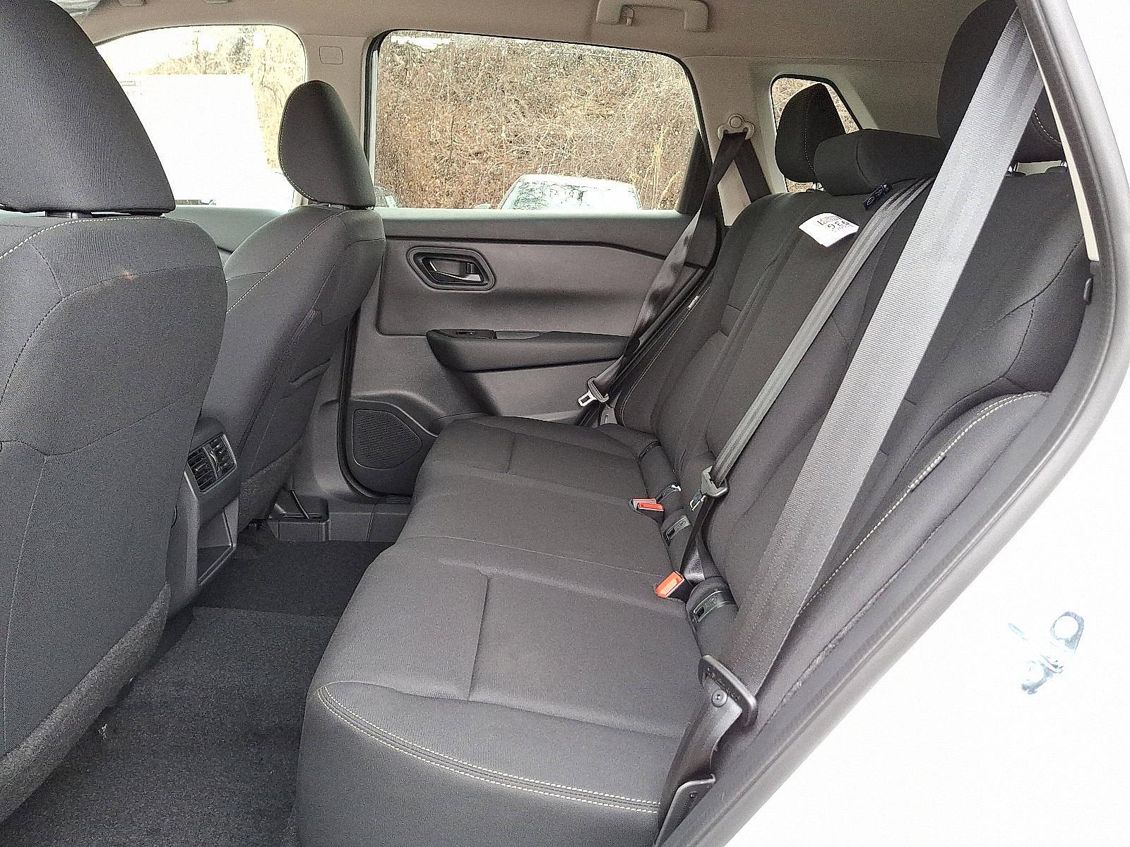 2025 Nissan Rogue Vehicle Photo in Mechanicsburg, PA 17050-2306