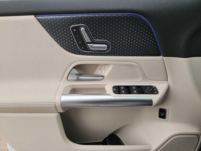 2025 Mercedes-Benz GLA Vehicle Photo in HOUSTON, TX 77079