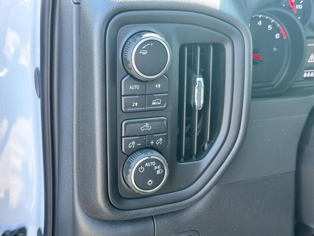 2025 Chevrolet Silverado 1500 Vehicle Photo in COLUMBIA, MO 65203-3903
