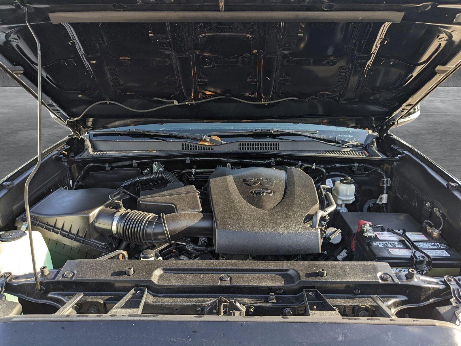 2021 Toyota Tacoma 2WD Vehicle Photo in Davie, FL 33331