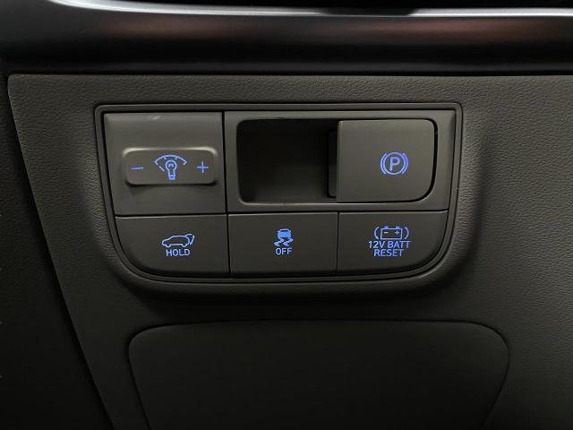 2025 Hyundai TUCSON Hybrid Vehicle Photo in Appleton, WI 54913