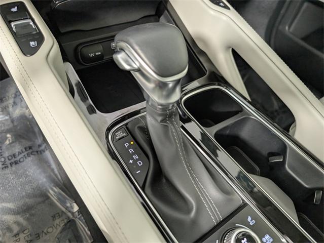 2023 Kia Telluride Vehicle Photo in ENGLEWOOD, CO 80113-6708