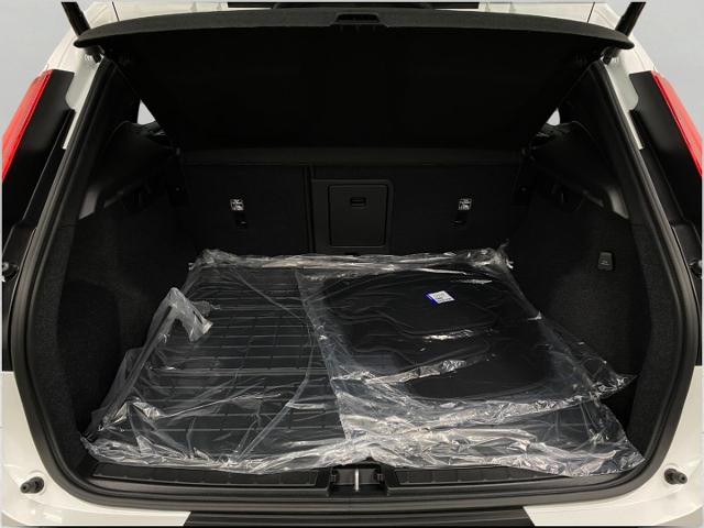 2025 Volvo XC40 Vehicle Photo in Appleton, WI 54913