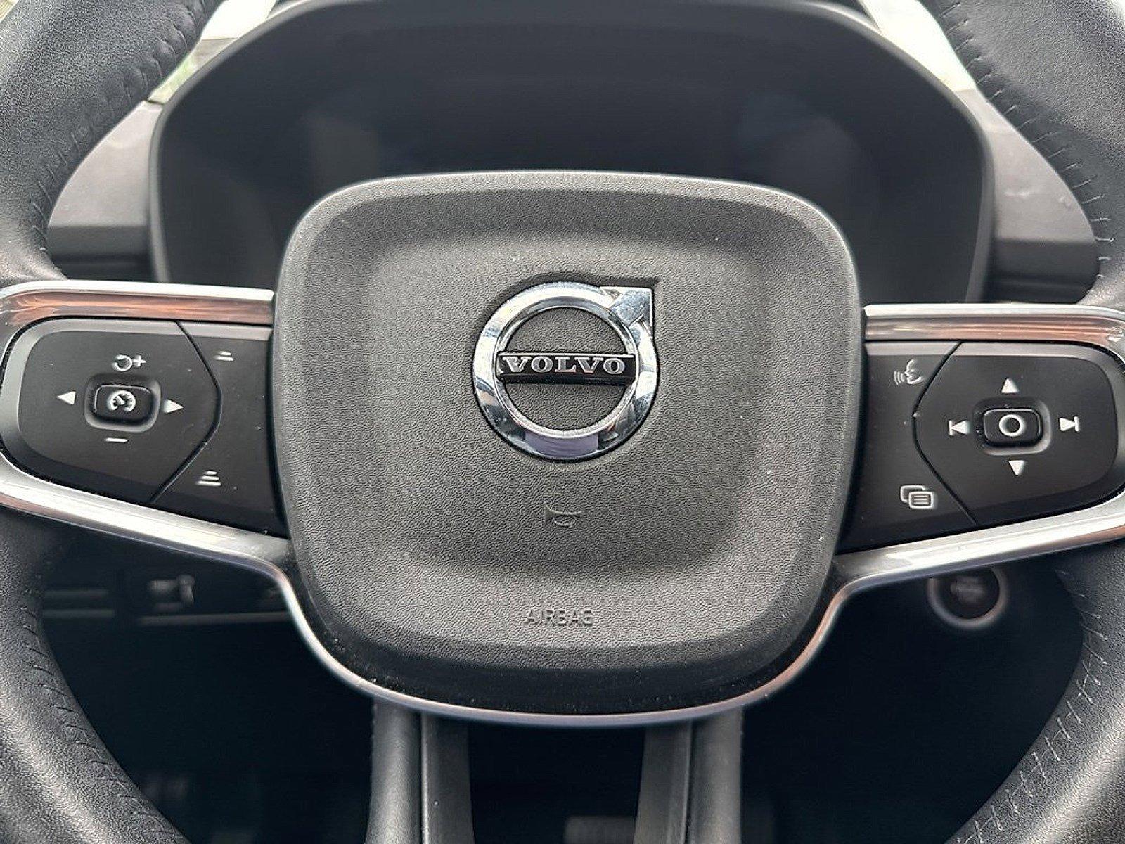 2021 Volvo XC40 Vehicle Photo in Harrisburg, PA 17111