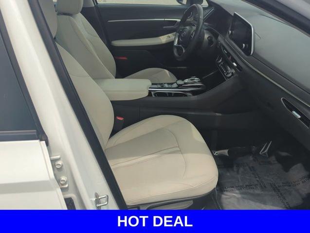 2022 Hyundai SONATA Vehicle Photo in Merrillville, IN 46410