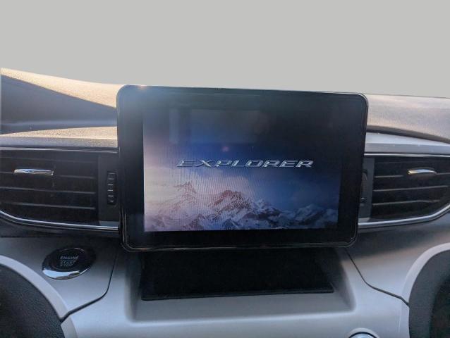 2023 Ford Explorer Vehicle Photo in Oshkosh, WI 54901
