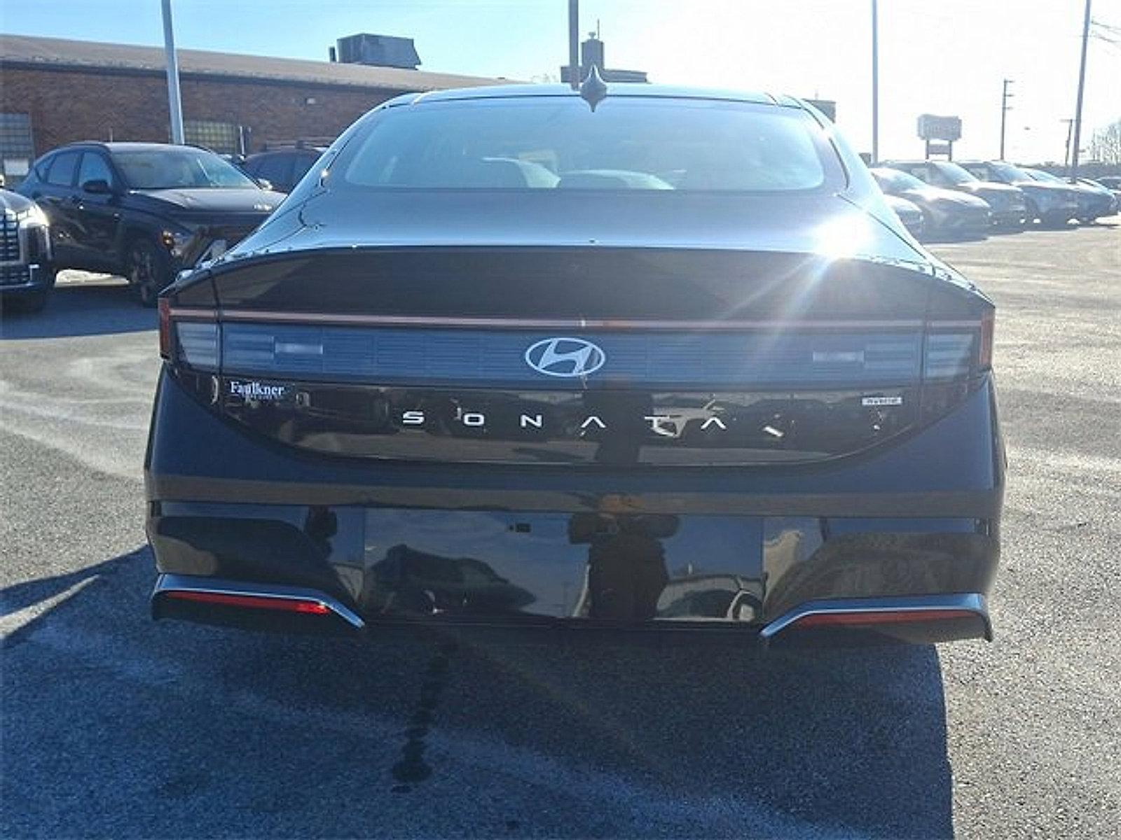2025 Hyundai SONATA Hybrid Vehicle Photo in Harrisburg, PA 17111