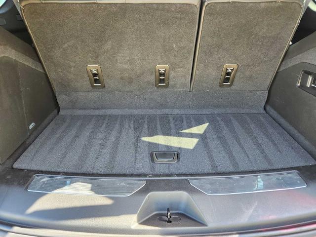 2021 Cadillac Escalade Vehicle Photo in DENTON, TX 76210-9321