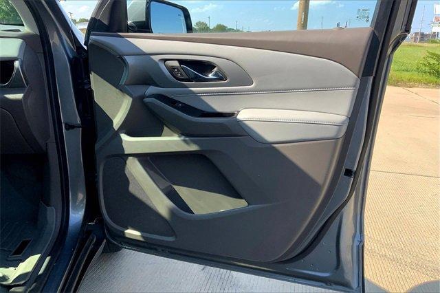2020 Chevrolet Traverse Vehicle Photo in KANSAS CITY, MO 64114-4502