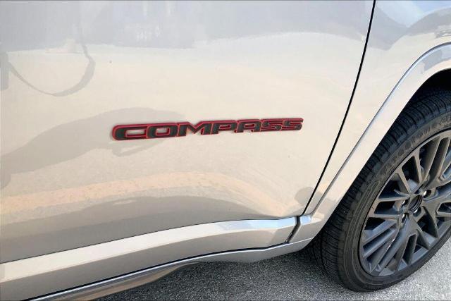 2023 Jeep Compass Vehicle Photo in Kansas City, MO 64114