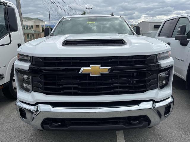 2024 Chevrolet Silverado 2500 HD Vehicle Photo in ALCOA, TN 37701-3235