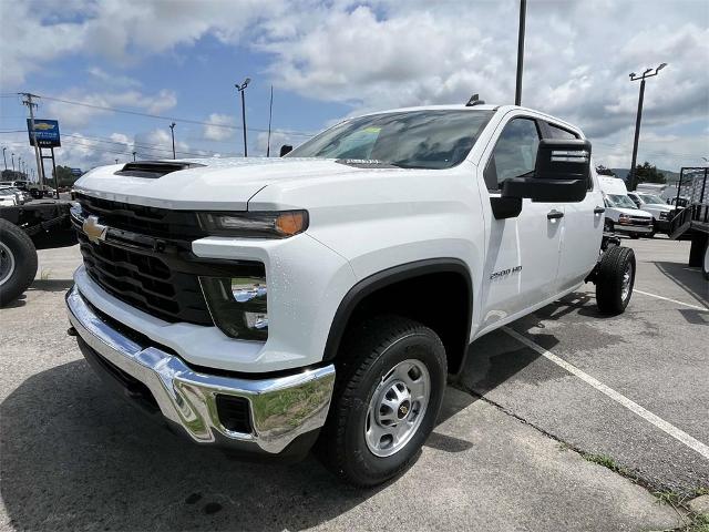 2024 Chevrolet Silverado 2500 HD Vehicle Photo in ALCOA, TN 37701-3235