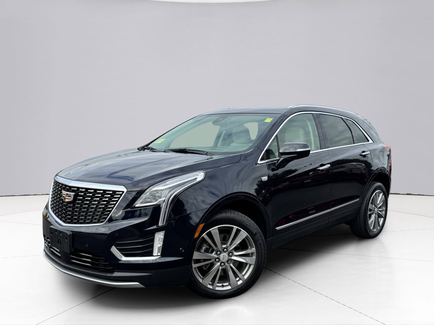 2021 Cadillac XT5 Vehicle Photo in LEOMINSTER, MA 01453-2952