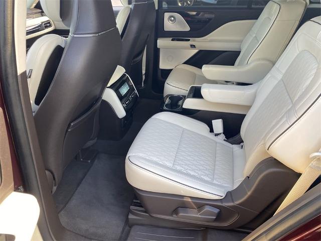 2021 Lincoln Aviator Vehicle Photo in GOODYEAR, AZ 85338-1310