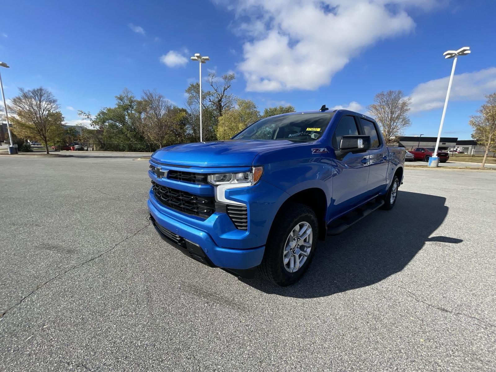 2025 Chevrolet Silverado 1500 Vehicle Photo in BENTONVILLE, AR 72712-4322