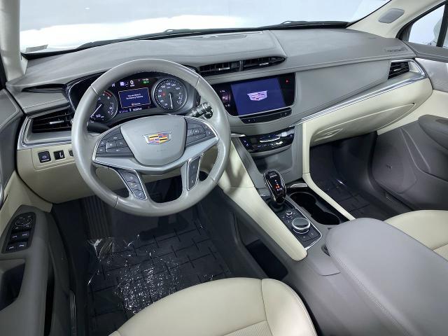 Certified 2022 Cadillac XT5 Premium Luxury with VIN 1GYKNDRS1NZ114933 for sale in Ballwin, MO