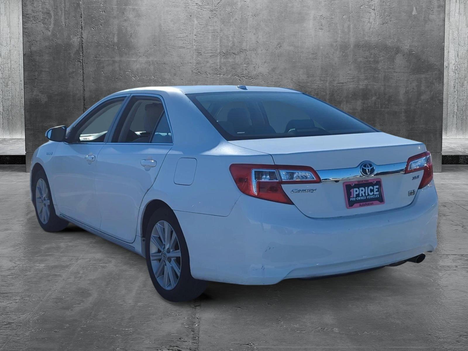 2012 Toyota Camry Hybrid Vehicle Photo in Ft. Myers, FL 33907