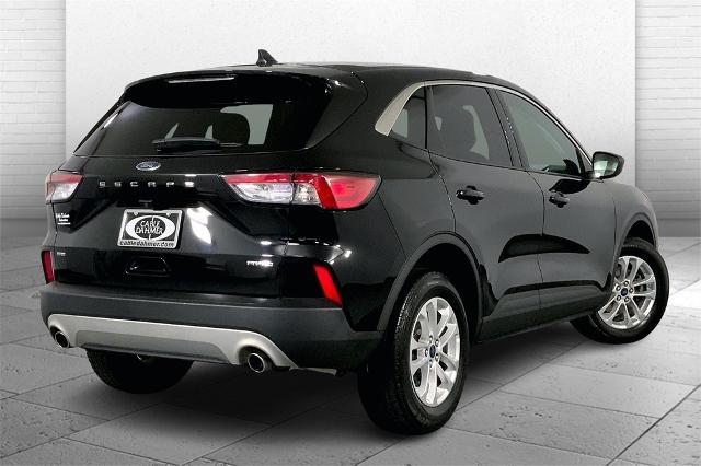 2022 Ford Escape Vehicle Photo in Kansas City, MO 64114