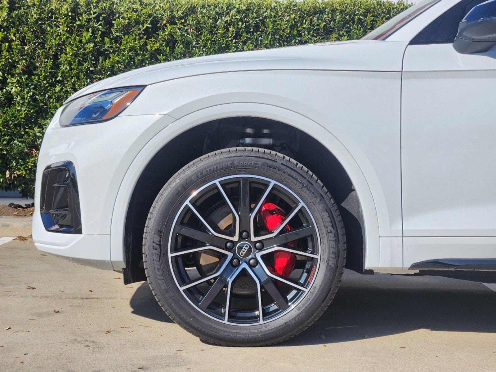 2025 Audi SQ5 Vehicle Photo in MCKINNEY, TX 75070