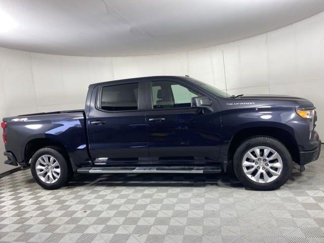 2022 Chevrolet Silverado 1500 Vehicle Photo in MEDINA, OH 44256-9001