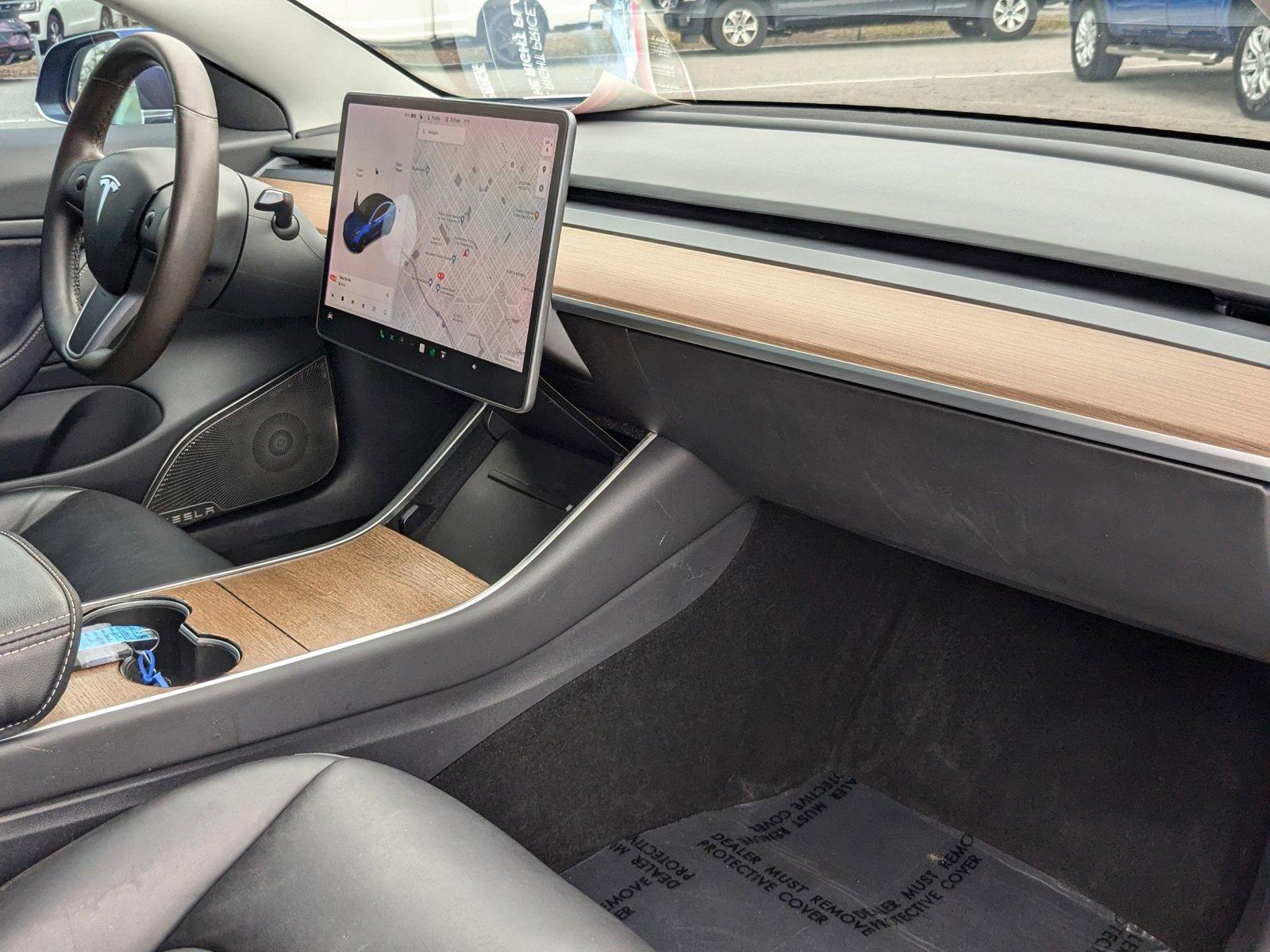 2019 Tesla Model 3 Vehicle Photo in St. Petersburg, FL 33713