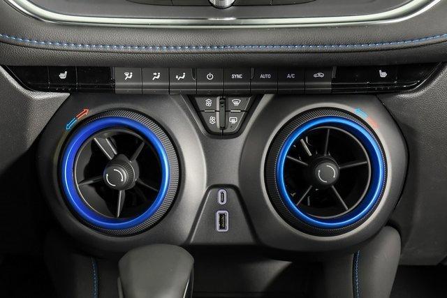 2025 Chevrolet Blazer Vehicle Photo in PUYALLUP, WA 98371-4149