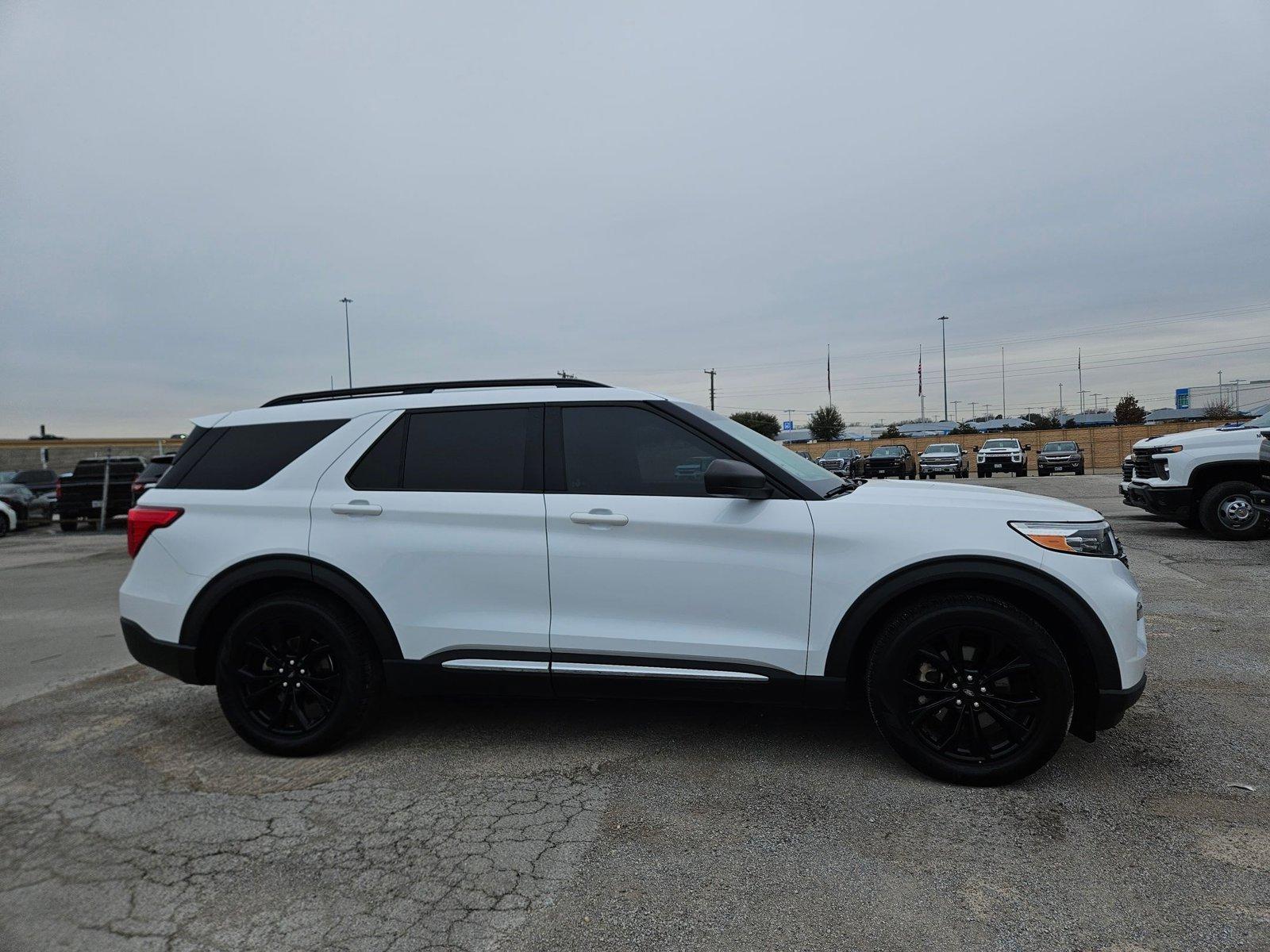 2020 Ford Explorer Vehicle Photo in NORTH RICHLAND HILLS, TX 76180-7199