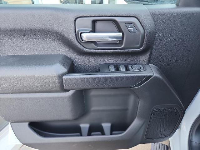 2025 Chevrolet Silverado 2500 HD Vehicle Photo in HAYS, KS 67601-1994