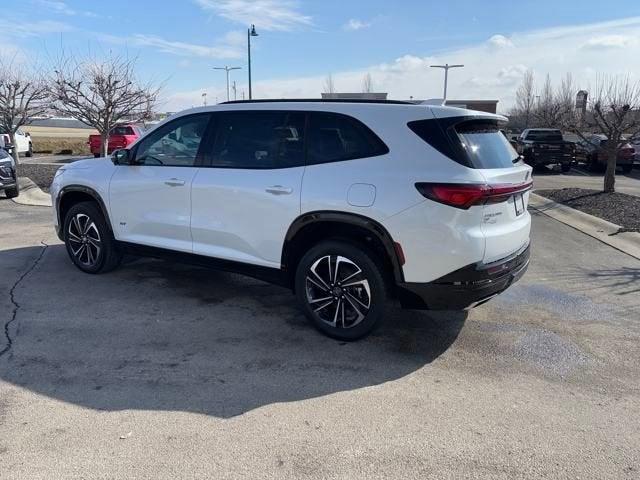 2025 Buick Enclave Vehicle Photo in Fishers, IN 46038