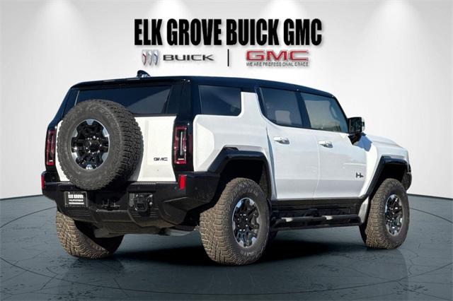 2025 GMC HUMMER EV SUV Vehicle Photo in ELK GROVE, CA 95757-8703