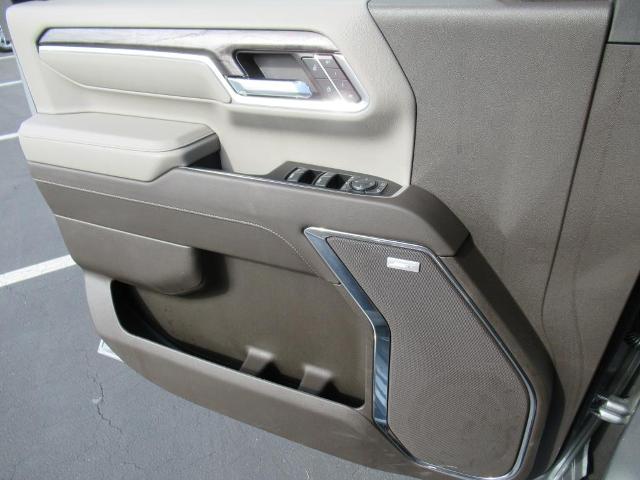 2024 Chevrolet Silverado 3500 HD Vehicle Photo in LEESBURG, FL 34788-4022