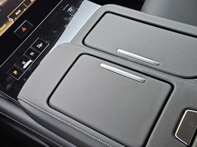 2025 INFINITI QX80 Vehicle Photo in Fort Worth, TX 76132