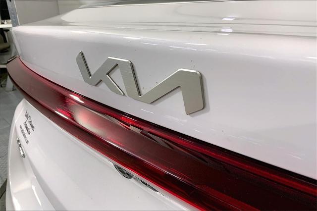 2022 Kia K5 Vehicle Photo in Lees Summit, MO 64086