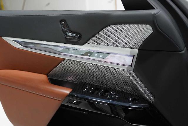 2023 BMW 740i Vehicle Photo in GRAPEVINE, TX 76051