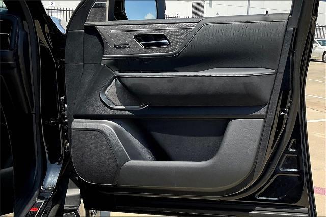 2025 INFINITI QX80 Vehicle Photo in Grapevine, TX 76051